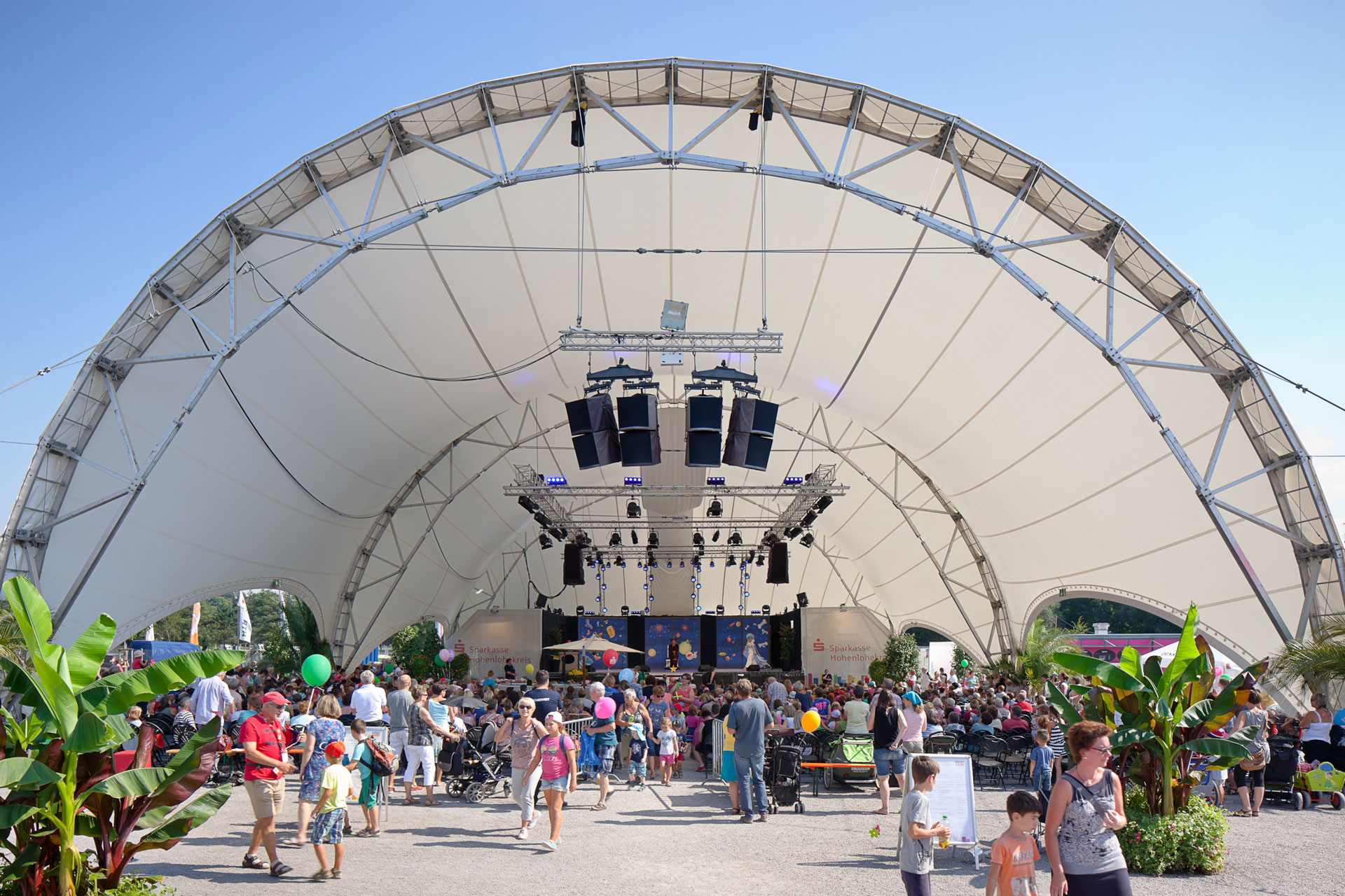 Dach von Spannbau mit Sonderkonstruktion