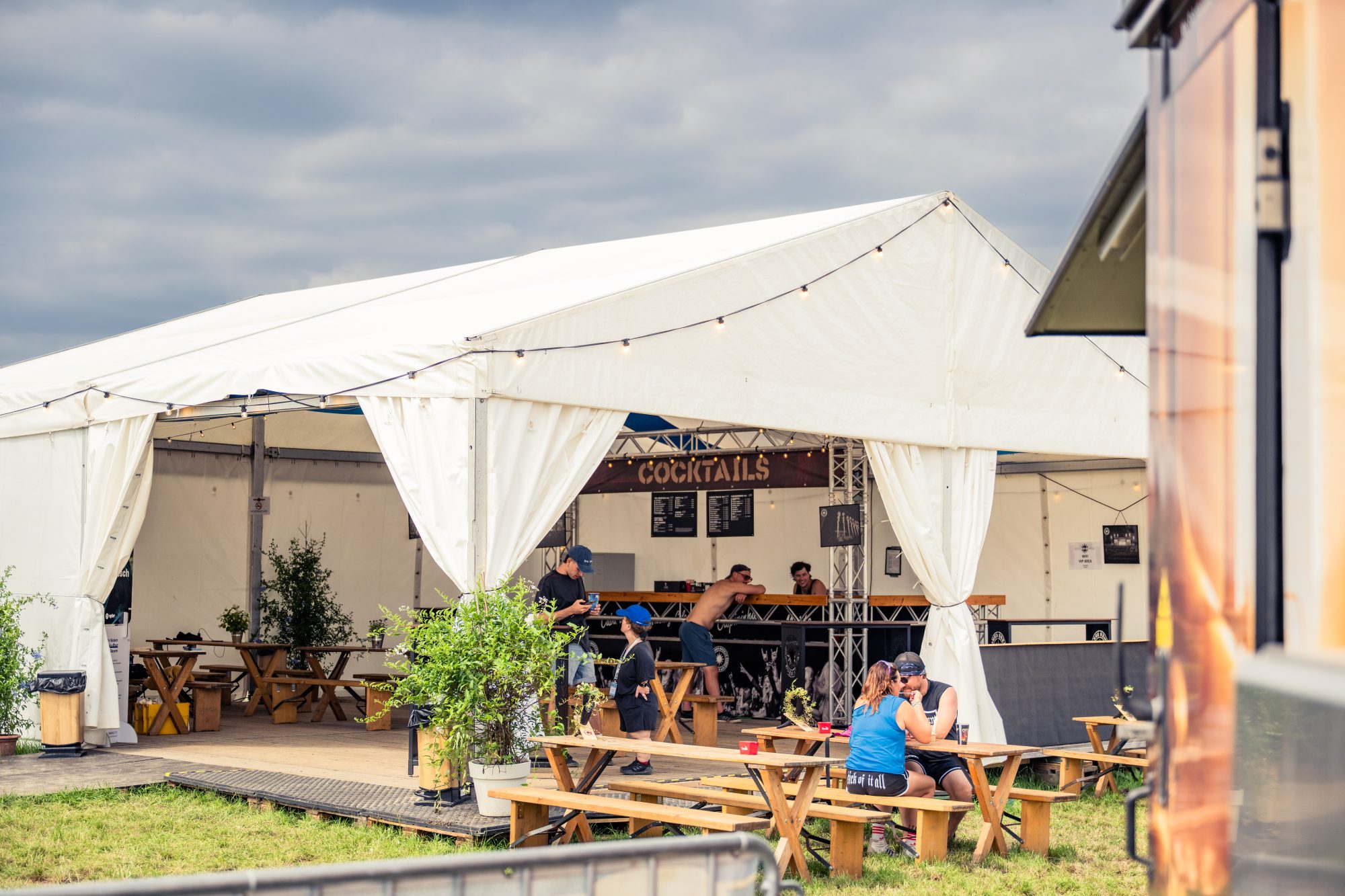 Zeltkonstruktion und Traverse-System von Dimensions Group beim Summer Breeze Festival